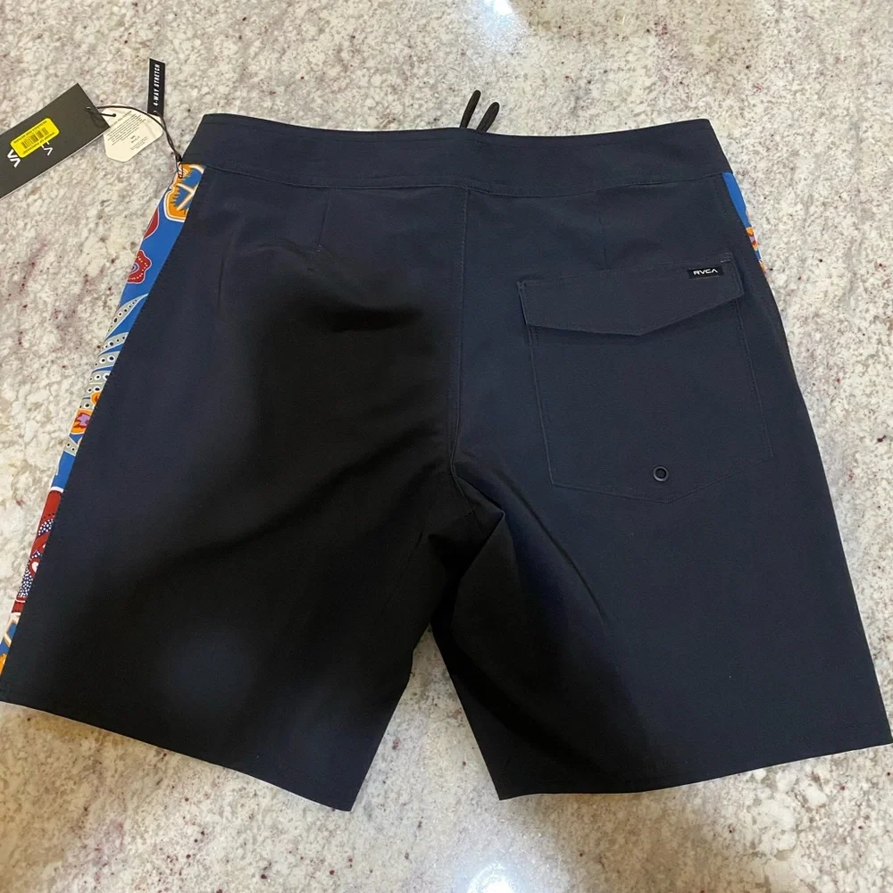 RVCA Mens Board Shorts Size 30‎ Black Tropical Floral Side Panel NEW
